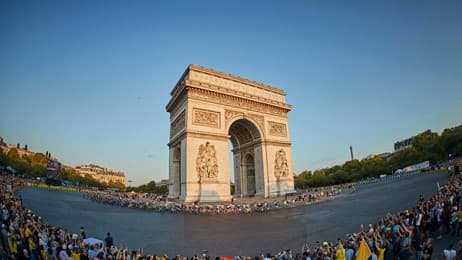 Paris, point final du Tour thumbnail